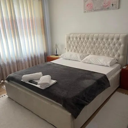 Kriss Apartment *